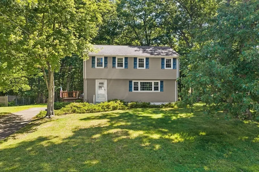 137 Catherine Dr, Abington, MA 02351 - #2
