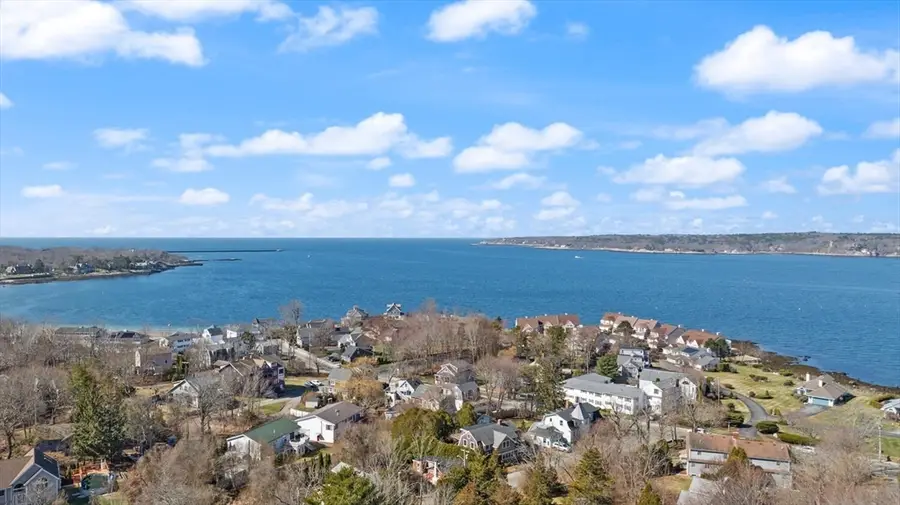5 Grapevine Rd, Gloucester, MA 01930 - #3