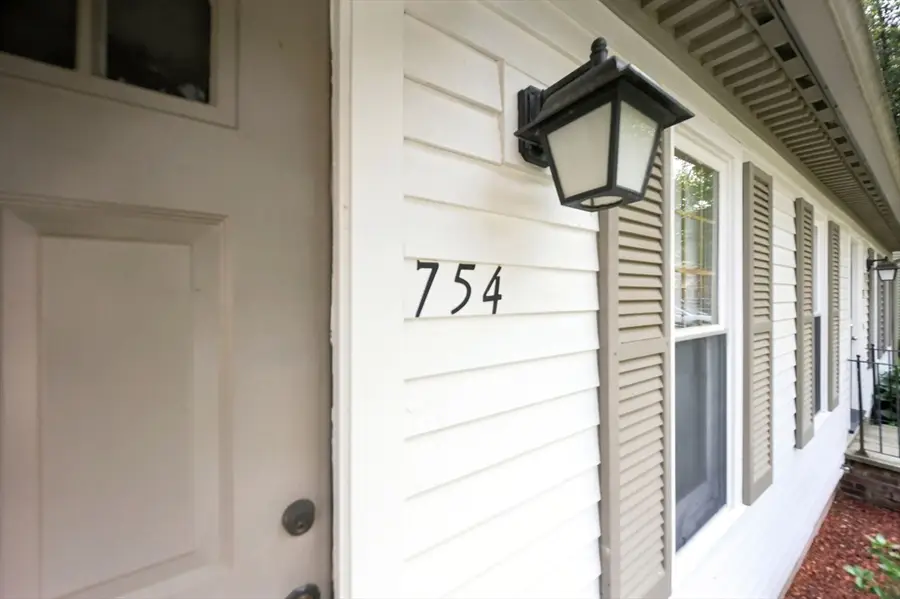 754 Wellman Ave #754, North Chelmsford, MA 01863 - #2