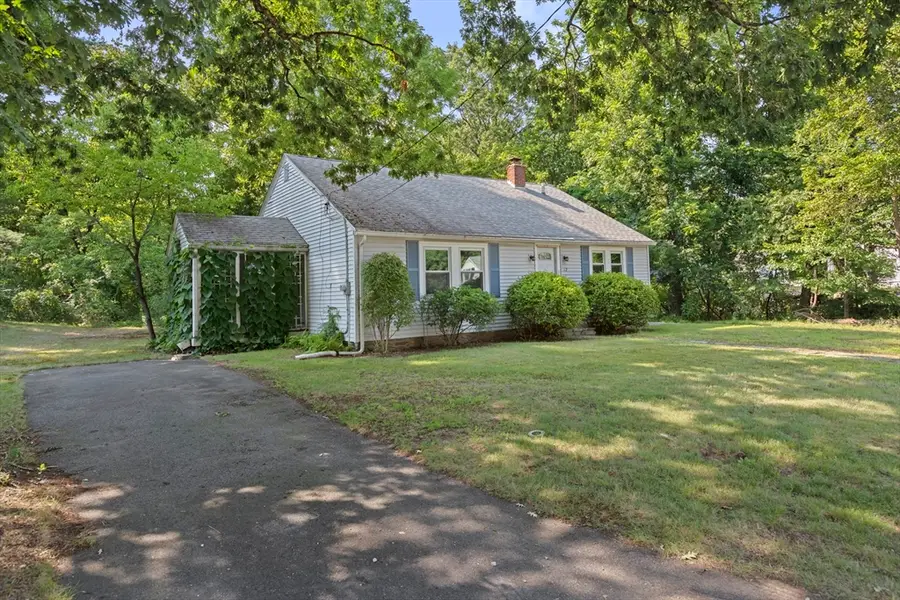 12 Cedar Ave, Millbury, MA 01527 - #3