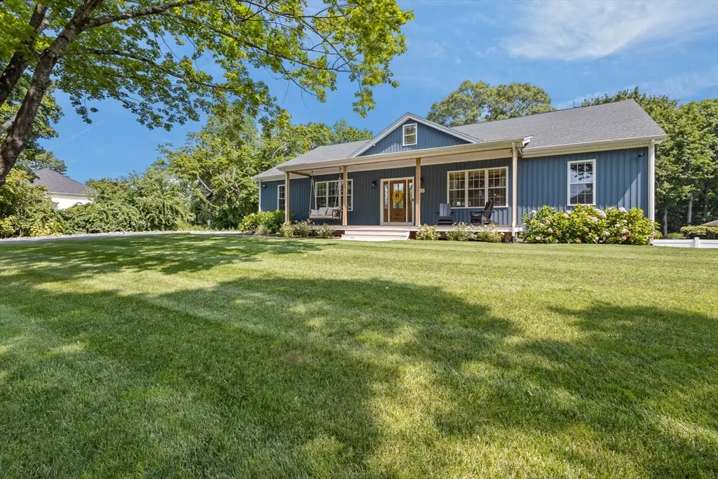 18 Willis Ave, Seekonk, MA 02771 - #1