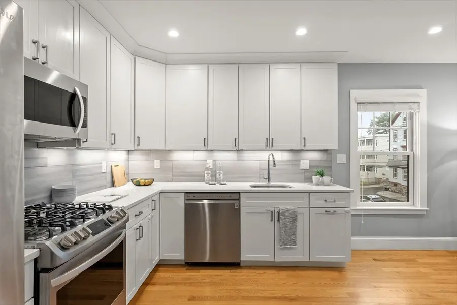 15 Ashland St #2A, Boston, MA 02122 - #2