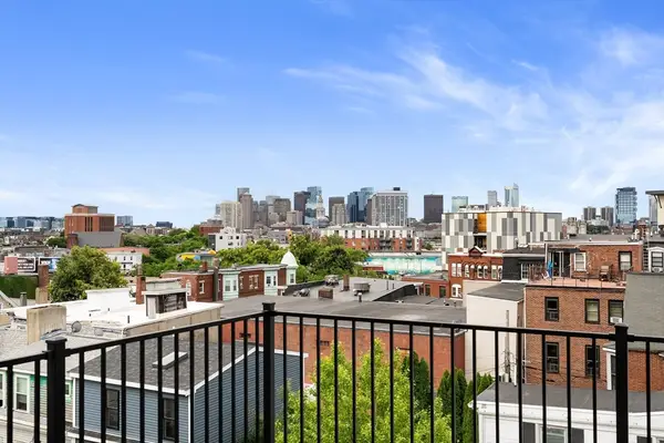 17 Princeton St #3, Boston, MA 02128