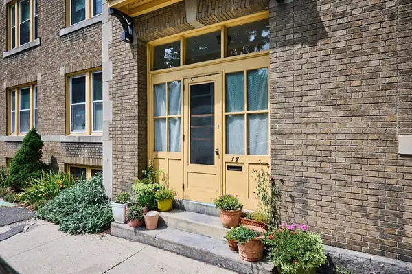 17 Clark Avenue #17, Northampton, MA 01060