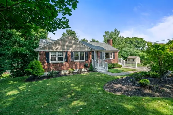 35 Malden St, Quincy, MA 02169