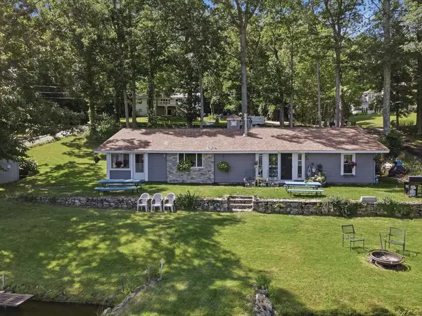 89 Jolicoeur Avenue, Spencer, MA 01562