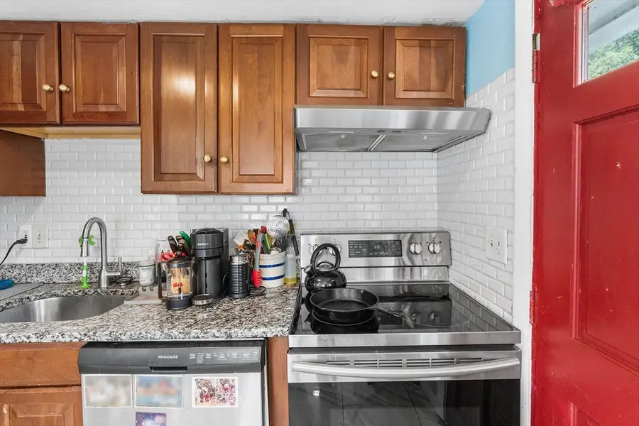 46 Stonehill Rd, Boston, MA 02136 - #3