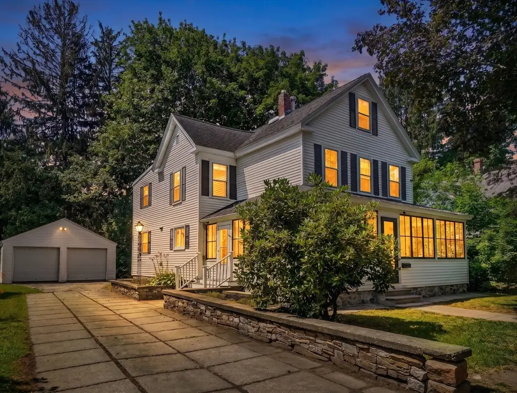 6 Elm Ct, Maynard, MA 01754 - #1