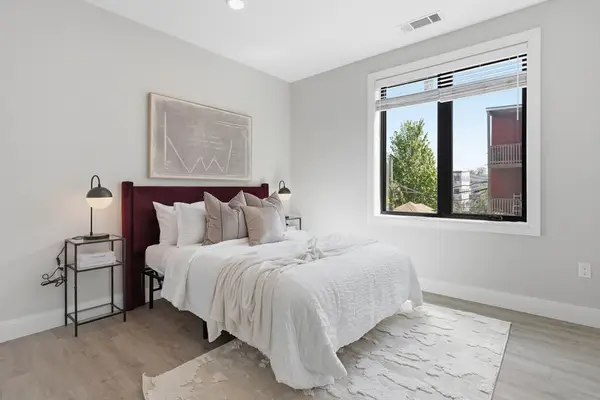 656 Saratoga #203, Boston, MA 02128