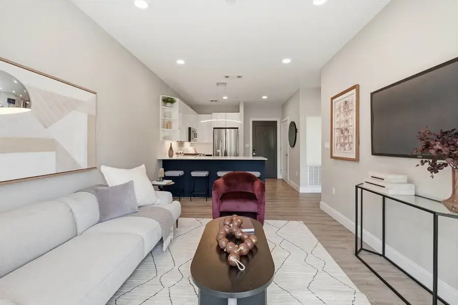 656 Saratoga #203, Boston, MA 02128 - #3