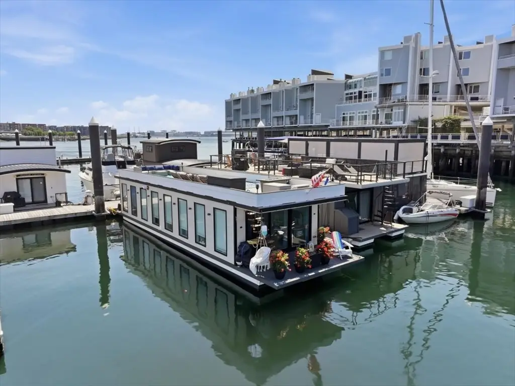 1 Pier 8 13th St #B28, Boston, MA 02129 - #1