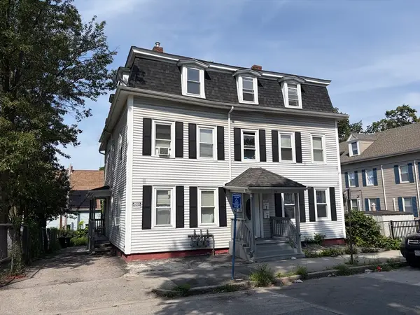 34 Newbury, Worcester, MA 01609