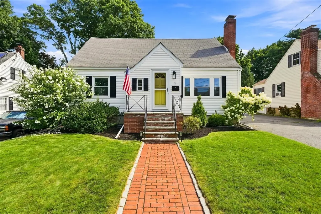 5 Chandler Rd, Salem, MA 01970 - #1