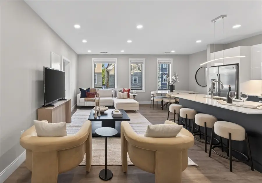 656 Saratoga #205, Boston, MA 02128 - #3