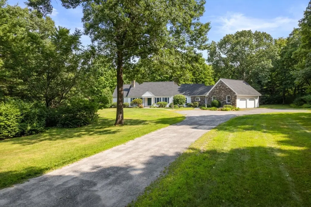 110 Northfield Rd, Lunenburg, MA 01462 - #1