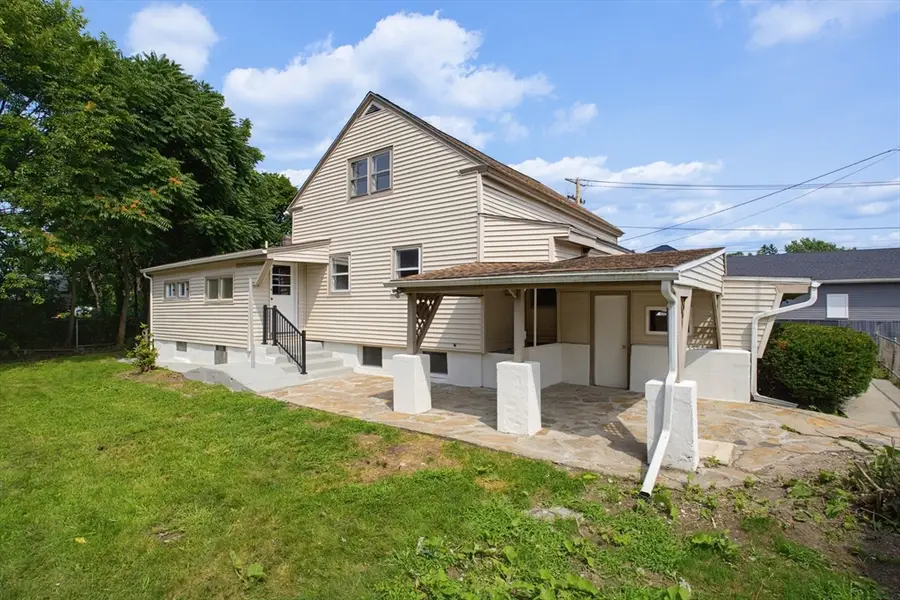 1 Railroad Ct, Millbury, MA 01527 - #2