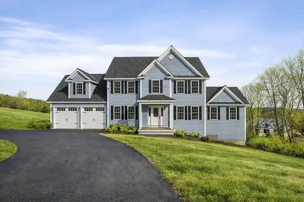 501 Alpine Rd #Applewood, Fitchburg, MA 01420