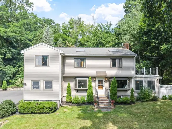155 Winona St, Peabody, MA 01960