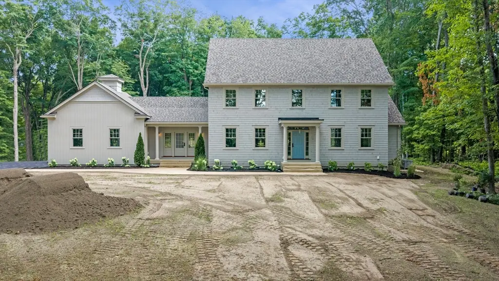 423 Middle Street, West Newbury, MA 01985 - #1