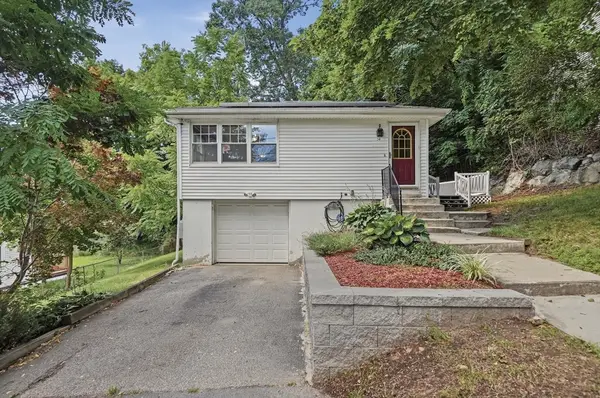 54 Manhattan Road, Worcester, MA 01602