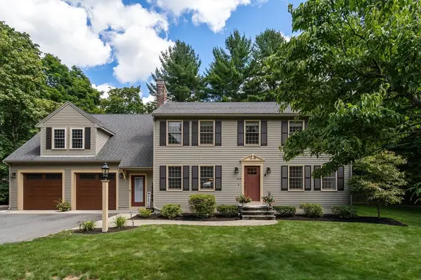 1476 Washington St, Walpole, MA 02081