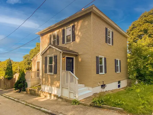 6 Carter Street, Webster, MA 01570