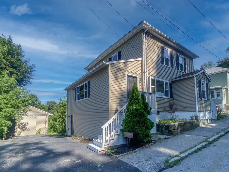 6 Carter Street, Webster, MA 01570 - #3