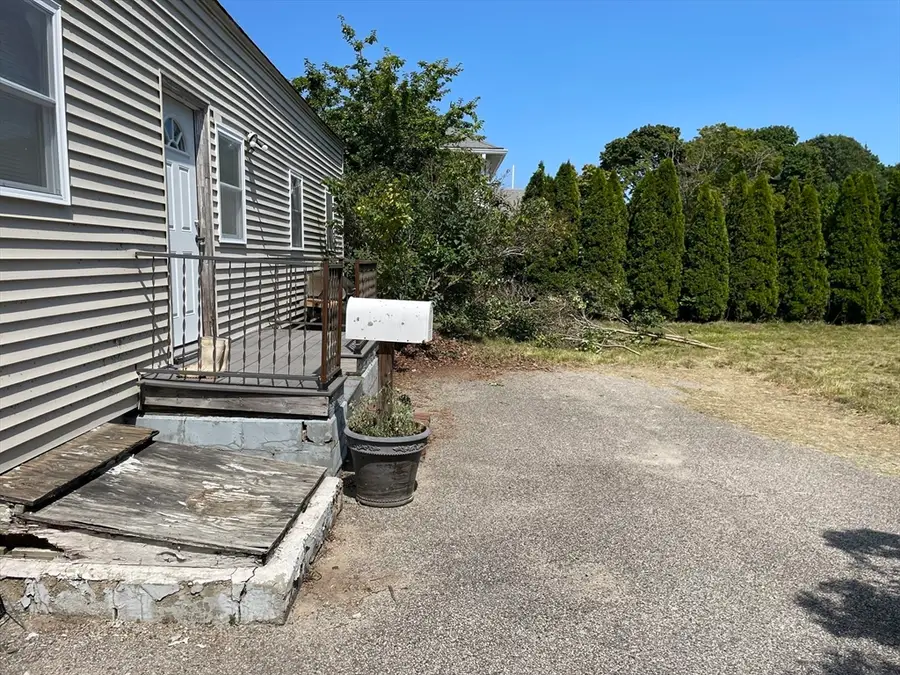 28 N Spooner St, Plymouth, MA 02360 - #3