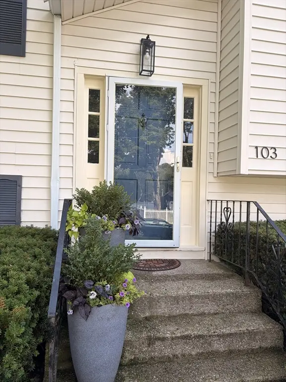 103 Kotlik St, Stoughton, MA 02072 - #3