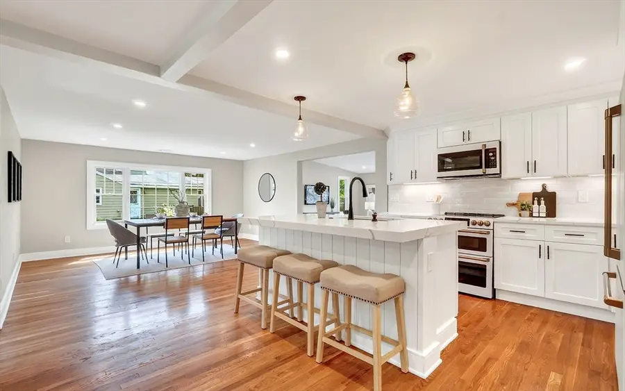 28 Fieldstone Dr, Burlington, MA 01803 - #3