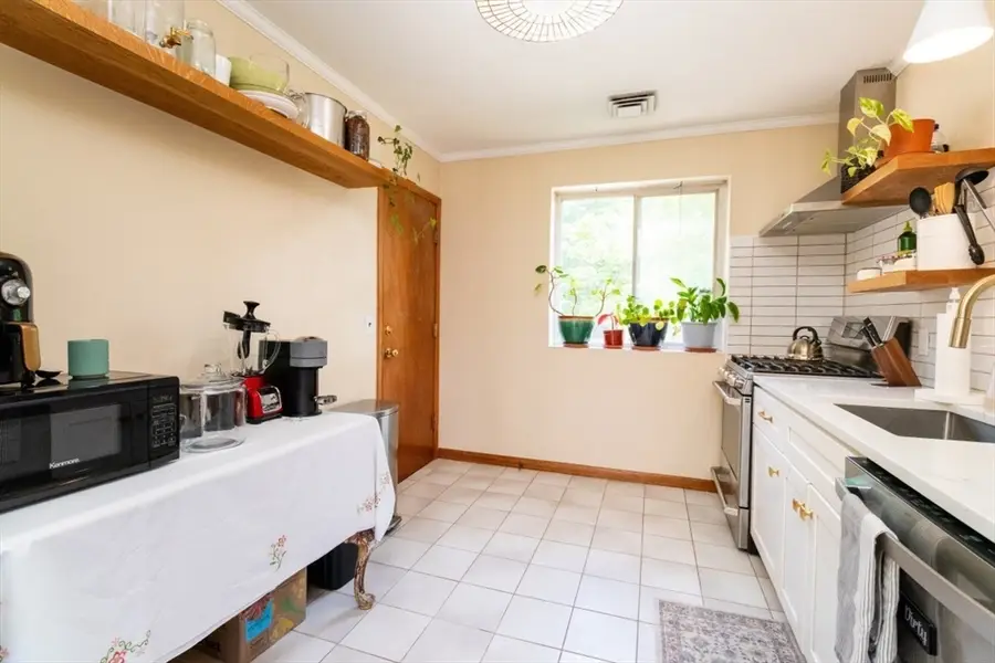 25 Bayberry Dr #4, Sharon, MA 02067 - #3