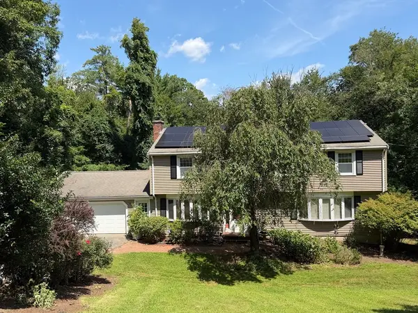 33 Carter Drive, Framingham, MA 01701