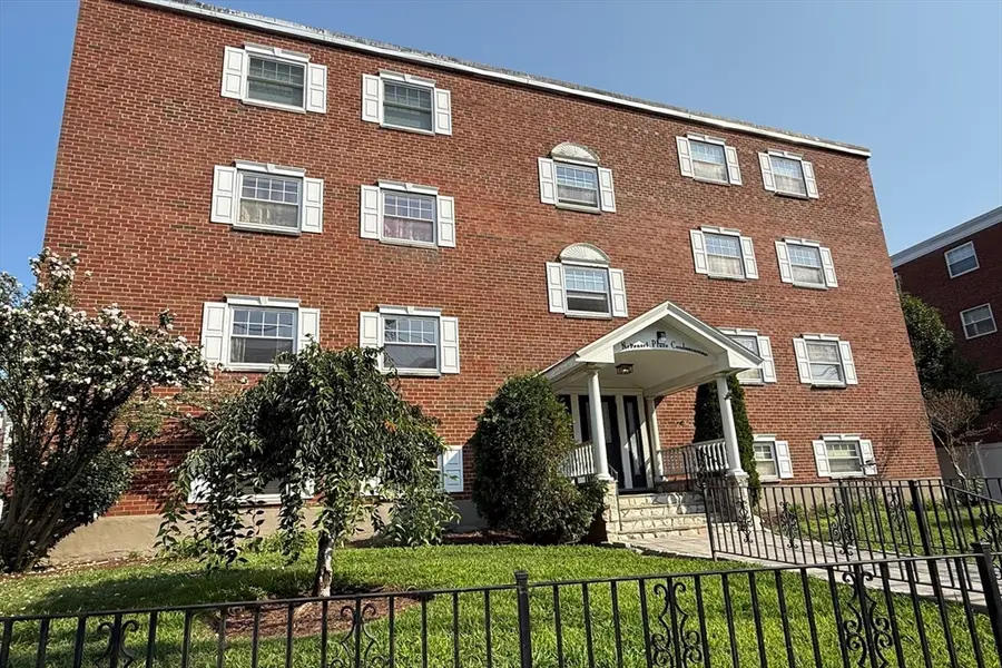 48 Coffey #9 D, Boston, MA 02122 - #3