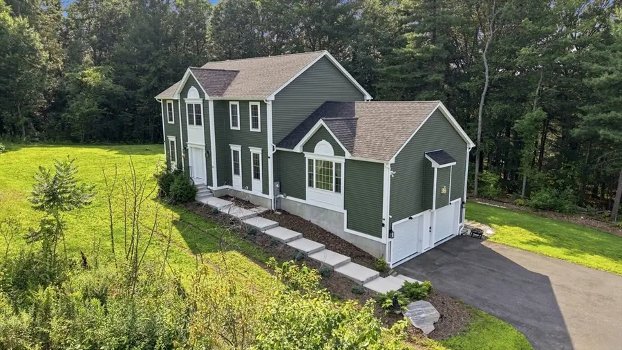 25 Greenbriar Dr, Shrewsbury, MA 01545 - #3