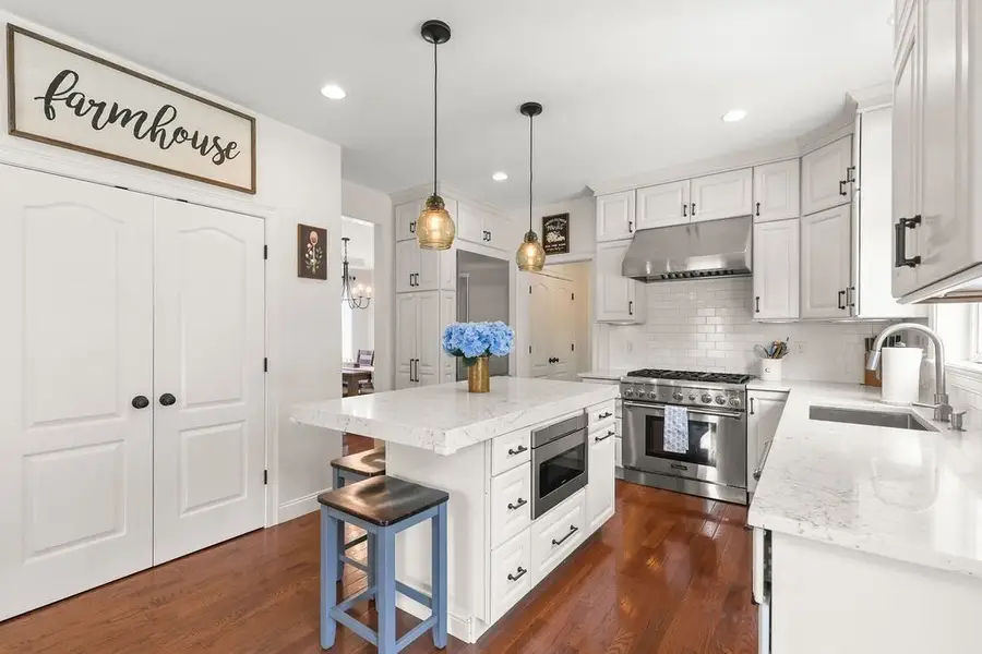 2 Hodgman Way, Plainville, MA 02762 - #3