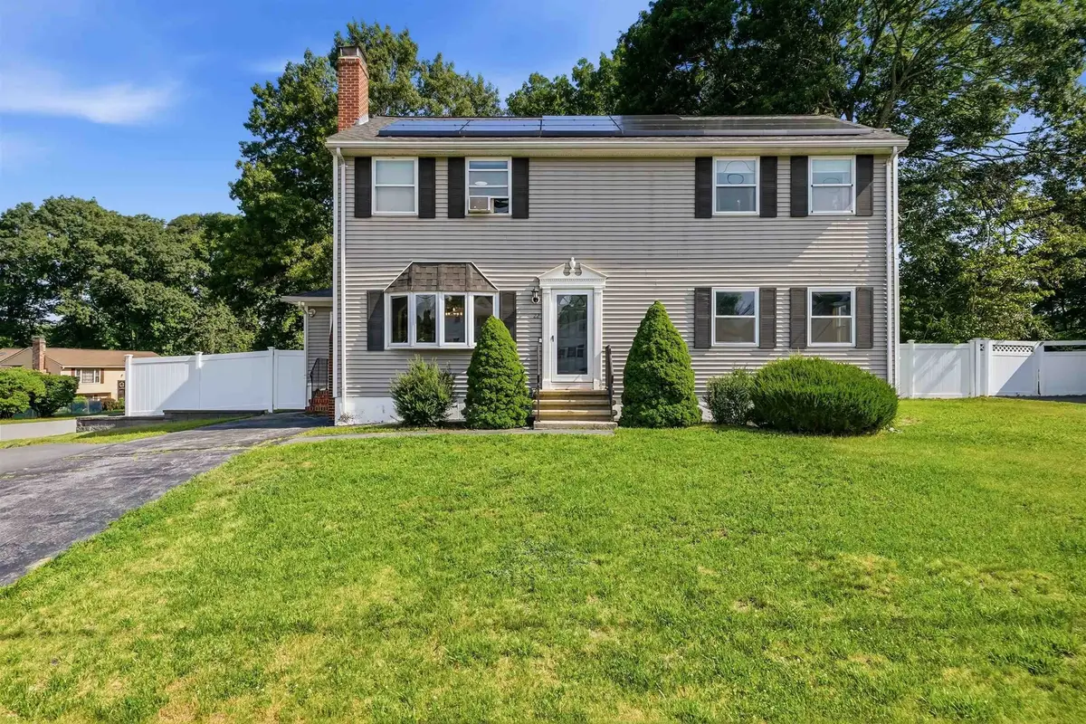 22 Colonial Drive, Salem, NH 03079 - #1