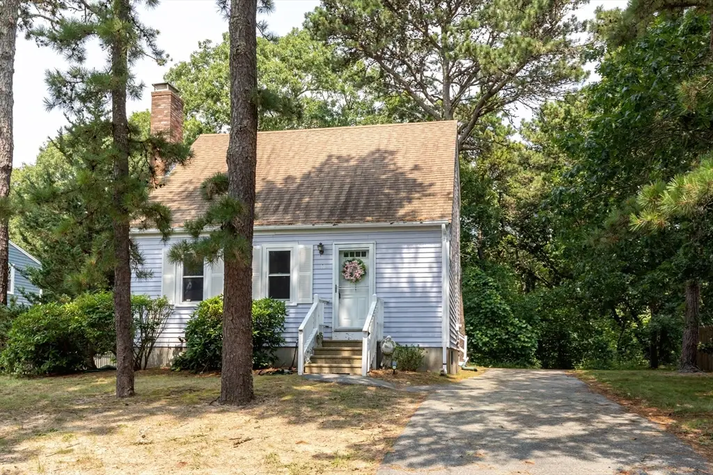 10 Daisy Ln, Yarmouth, MA 02664 - #1