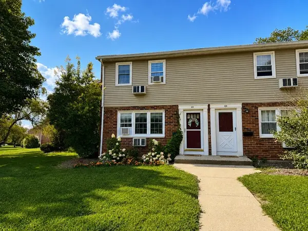 540 Granby Rd #41, South Hadley, MA 01075