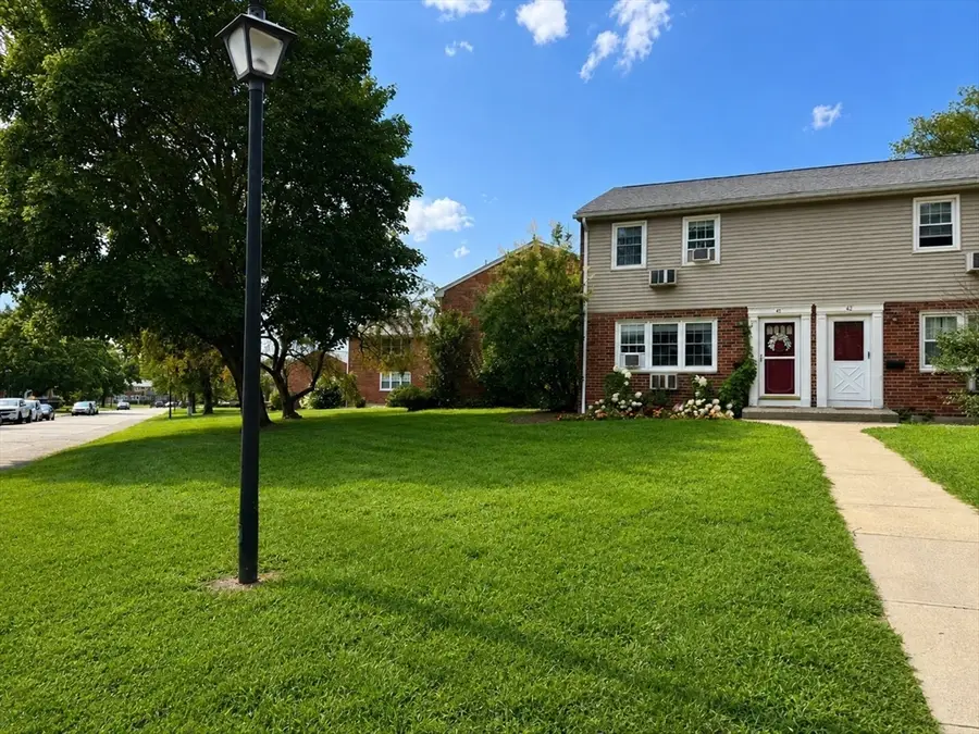 540 Granby Rd #41, South Hadley, MA 01075 - #3