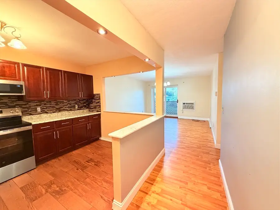 116 Spring. St #C10, Boston, MA 02132 - #3