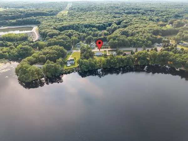 1566 Victory Hwy, North Smithfield, RI 02896