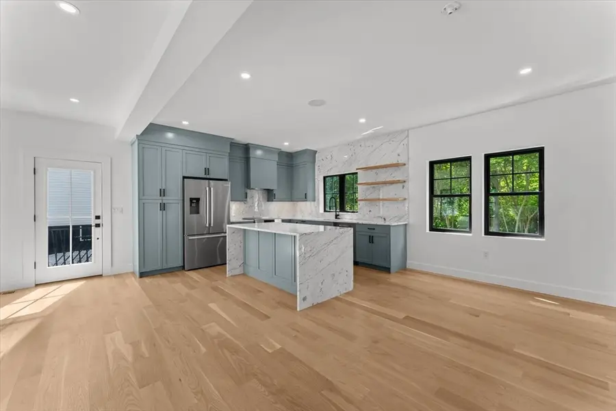 1 Brook #1B, Manchester, MA 01944 - #2