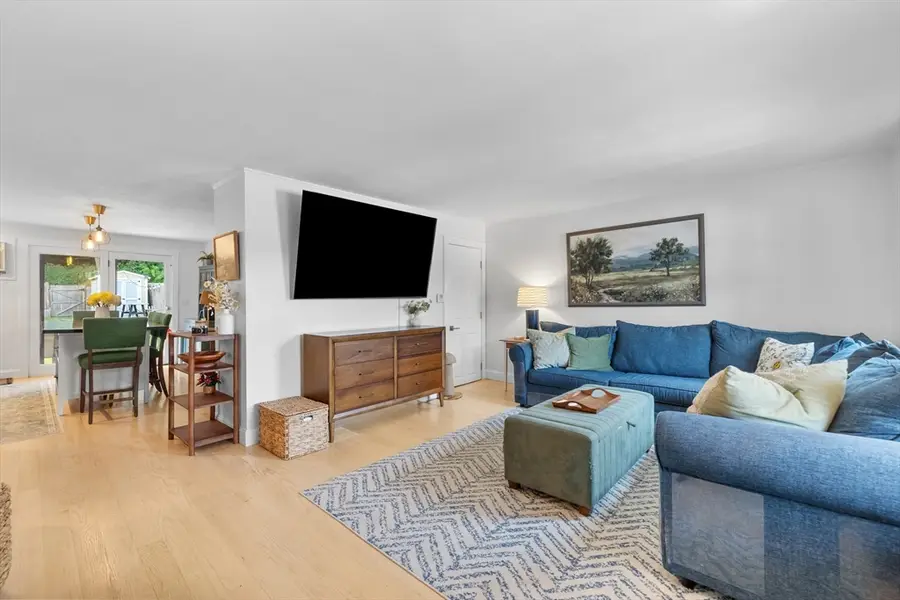 31 Merrimac St #31, Amesbury, MA 01913 - #3