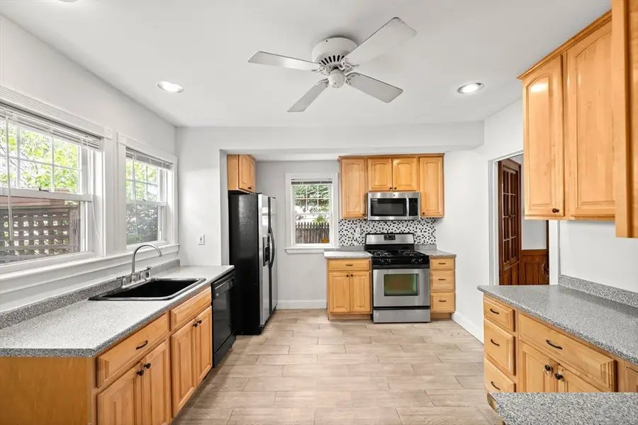 12 Oakridge Street, Boston, MA 02124 - #2