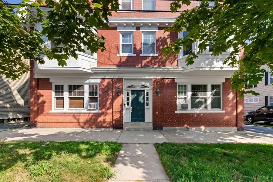 42 Broad St #3, Salem, MA 01970 - #3