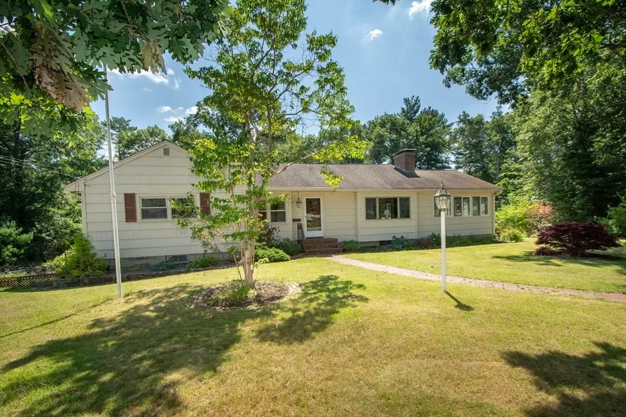 277 East St, Hanover, MA 02339 - #2