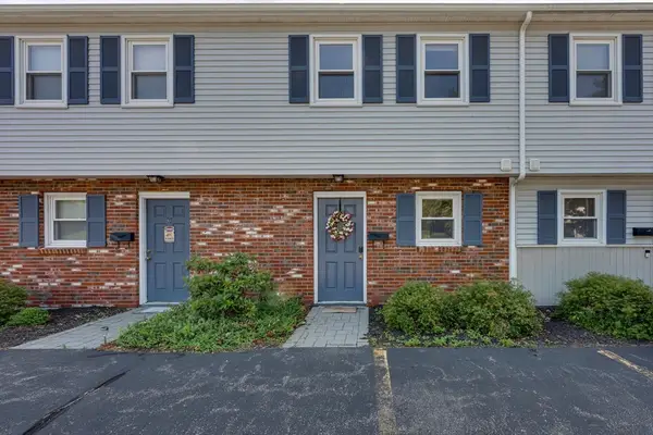8 Crestview Dr #38, Spencer, MA 01562