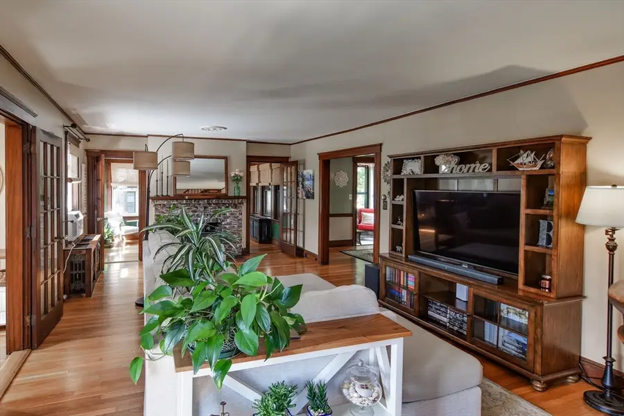407 Union Ave, Framingham, MA 01702 - #3
