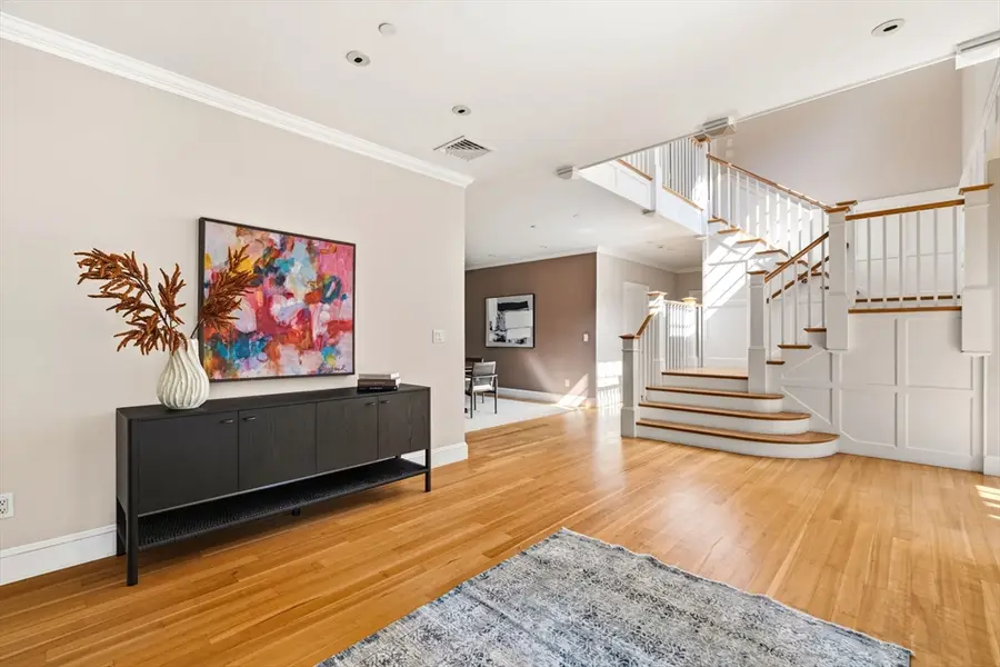 21 Jeffrey Road, Wayland, MA 01778 - #3