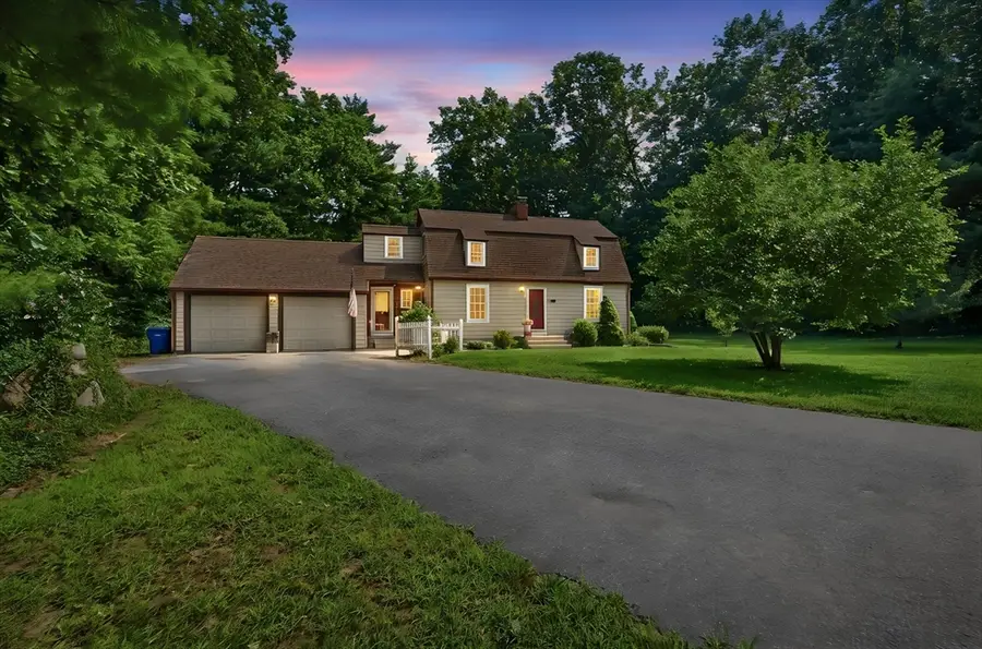 75 Tioga St, Springfield, MA 01128 - #2